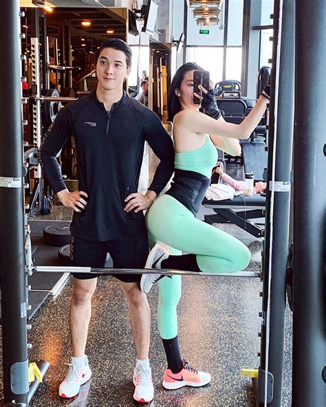 Đón tuổi mới Khánh My tung bộ ảnh diện bikini nóng bỏng khoe dáng mướt mắt Sao việt Việt