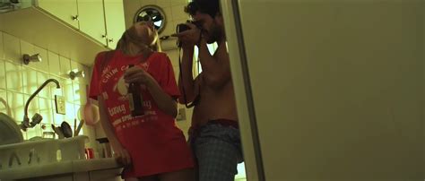 Nude Video Celebs Marisol Ribeiro Nude Azul Marinho Preto E Branco