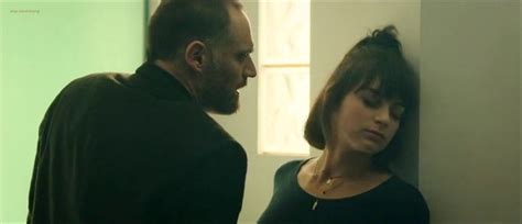 Naked Sophie Desmarais In Gurov And Anna