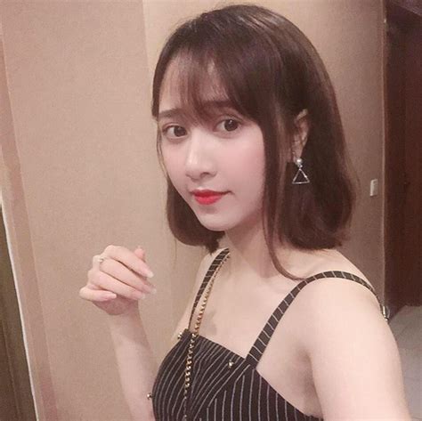 Streamer Hằng Đàm lộ ảnh nóng khoe body không che cực HOT