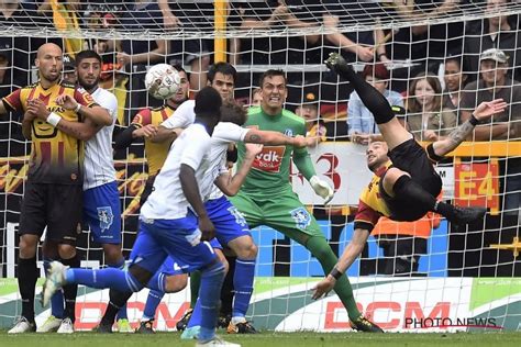 Facebook Live Nabeschouwing Van Mechelen Gent Vanuit Het Afas Stadion