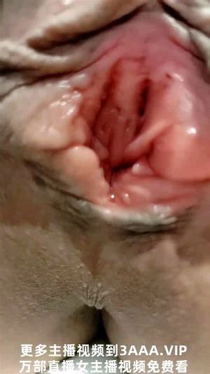 Смотрите 高冷范御姐女神伺候大哥激情啪啪全程露脸舔弄大鸡巴好骚让大哥压在身下爆草蹂躏逼逼近距离展示女上位 中国 国产 直播 Porn SpankBang