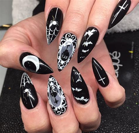 Halloween Nail Art Goth Nails Witch Nails Gothic Nails