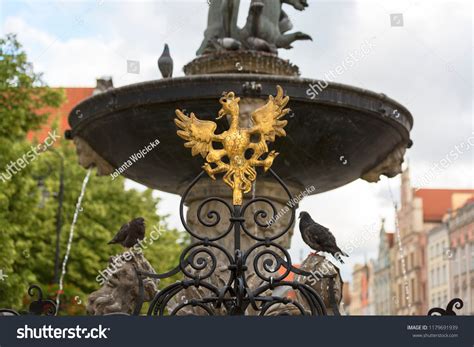 Neptunes Fountain Statue Long Market Street Stock Photo