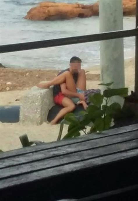 Hot Couple Sex For The Beautiful Adults Enjoying The Beaches Of