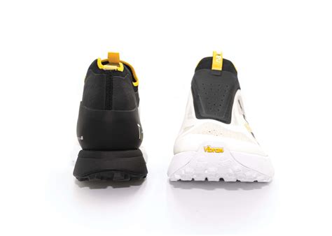Zapatilla De Competencia T R Trail UNISEX Naked Pro Runners