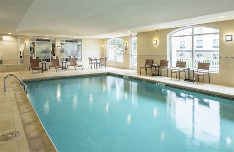 Hotel Amenities - Hilton Garden Inn DFW North Grapevine