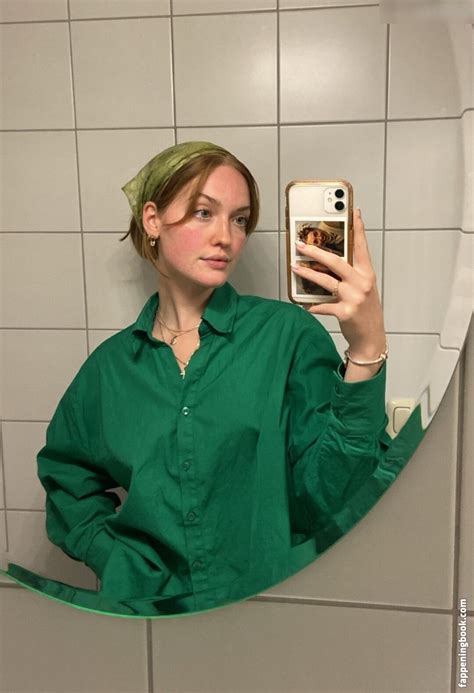 Rosmarie Sz Mischiidc Nude OnlyFans Leaks Fappening FappeningBook