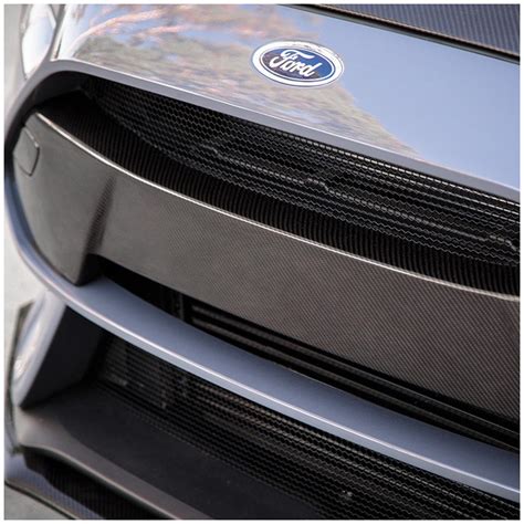 Ford Focus Rs Carbon Fiber Front Bumper Garnish By Seibon