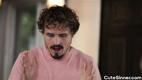 Sinner Bigbooty Babe Pussynailed By Her BF After Teasing