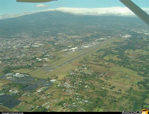 Ti Gre Aerobell Cessna U F Stationair Aviacioncr Net