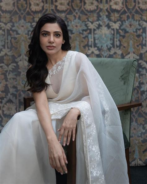 Samantha Ruth Prabhu Is A Picture Of Grace In Simple White Saree, Check ...