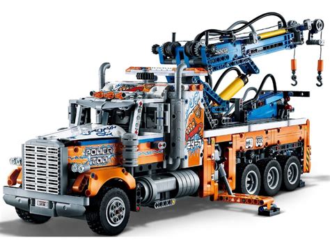 LEGO Technic 42128 Грузовой эвакуатор | playzone.com.ua