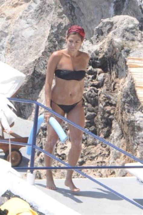 Eva Mendes Bikini Pics NudeBase
