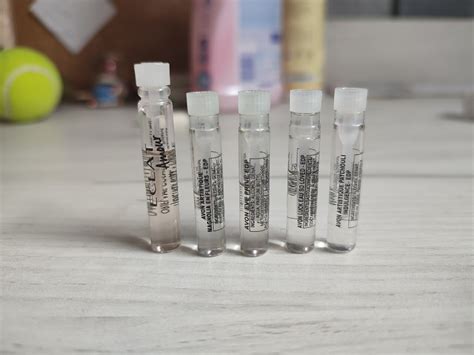 Avon próbki perfum oriflame | Dębnica | Kup teraz na Allegro Lokalnie