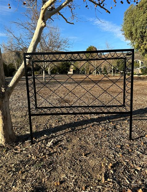 Stand Alone Diamond Trellis Wrought Iron Trellis Fence Bordered Edge