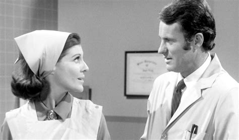 daytime soaps ranked   smartestsexiest    dear