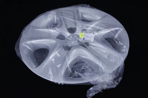 Колпак колеса. Астра H, Зафира В, Мерива В 16R GM 13337257