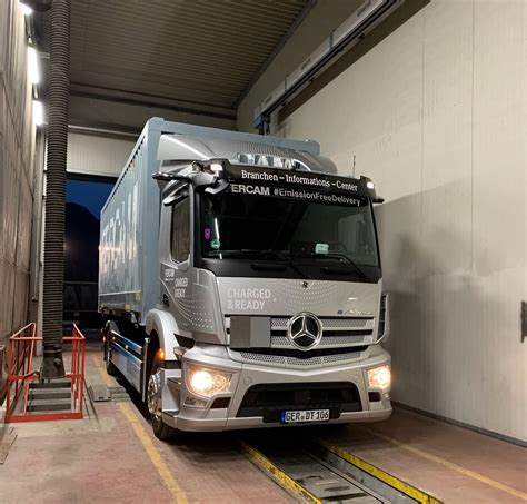 Mercedes Benz EActros 100 Elettrico In Prova Alla FERCAM Camion E