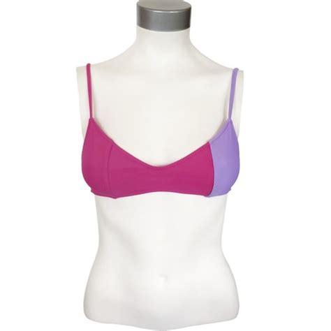 ARAKS Elsa Two Tone Colorblock Swim Triangle Vneck Bikini Top Fuchsia Pansy Sz S EBay