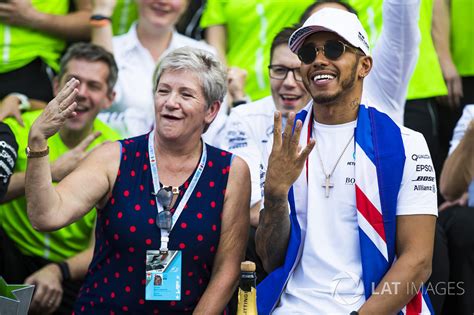 2017 World Champion Lewis Hamilton Mercedes Amg F1 Celebrates With His Mother Carmen Lockhart