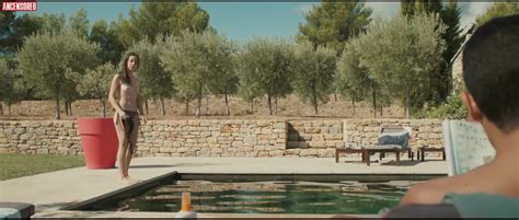 Naked Kim Higelin In Plan B II