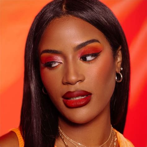 Cheetos Flamin Hot X Alamar Feline Fine Eyeshadow Quad In Feline Color Collection