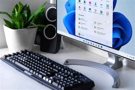 office  hall computer services