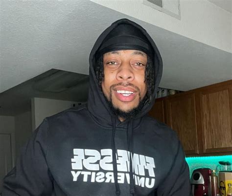 The Rise Of An Enigmatic Influencer: Uncovering Omgitswicks' Mind-Boggling Net Worth