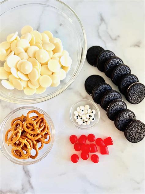 Oreo Snowman Cookies The Short Order Cook