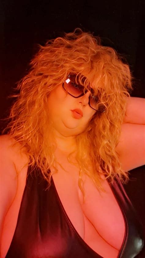 H Ngende Titten Porn Pics Nude Women In Free Sex Photos Xhamster