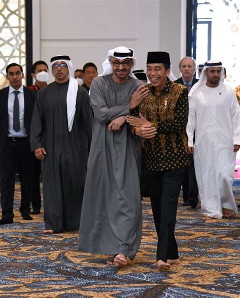 Jokowi Dan Bin Zayid Resmikan Masjid Raya Syekh Zayid Di Solo Albalad Co