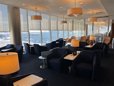 Review British Airways Lounge Newark Airport Ewr One Mile At A Time