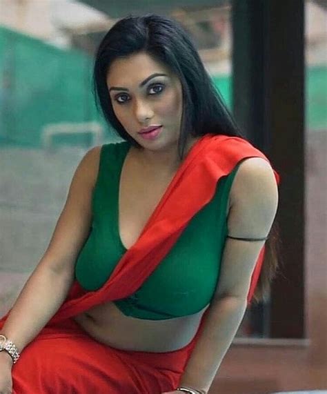 Hot Bhabhi R HotmodelsNbabes