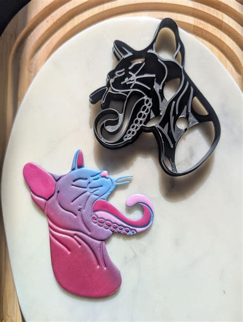 XL Sphinx Naked Hairless Cat Head Yawning With Tentacle Tongue Wall Hanger Sharp Clay Cutter Etsy