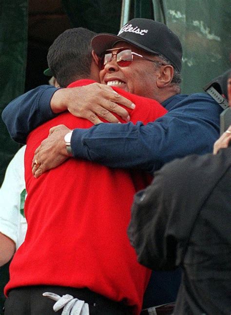 years  tiger remembers  hug