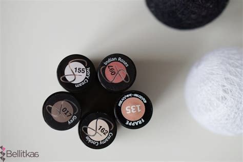 Semilac w odcieniach nude kolorów w jednym manicure Bellitkaa Blog