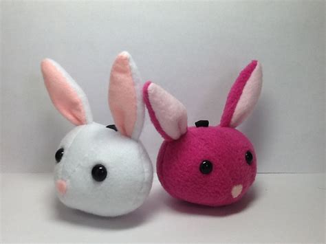 How To Make A Rabbit Head Plushie Keychain Tutorial Youtube