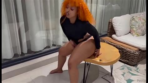 She Catches Him Masturbating And Convinces Him To Fuck Her In The Ass Xnxx