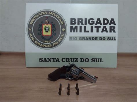 Brigada Militar De Santa Cruz Do Sul Prende Homem Por Porte Ilegal De