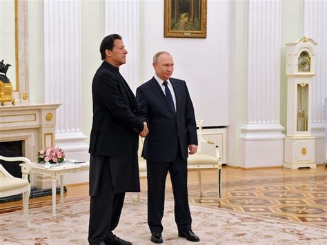 Kashmir Issue Finds Spotlight In Imran Khans Meet With Putin As Russia