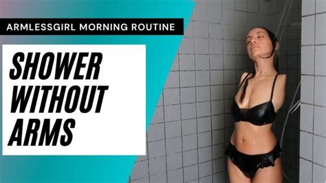 Hot Sexy Sarah Talbi Bikini Pics