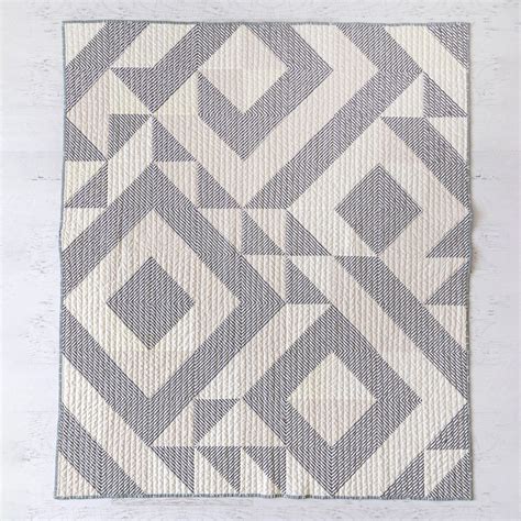 easy  square triangles tutorial video suzy quilts