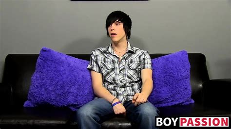 Emo Fingers His Ass And Masturbates After Being Interviewed