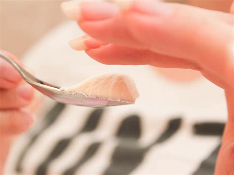 Как сделать средство для очищения лица для жирной кожи