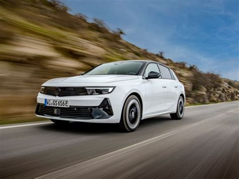 Vauxhall Astra GSe 2023 Review Available New Medium Plug In Hybrid