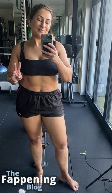 Saira Khan Iamsairakhan Sairasbum Nude Leaks Photo TheFappening