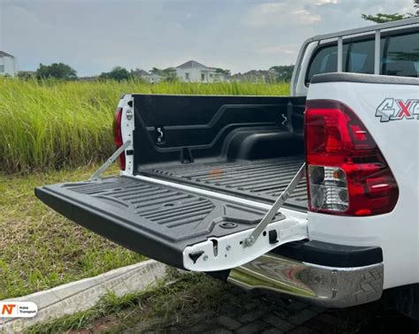 mobil pickup jenis pickup  fungsinya