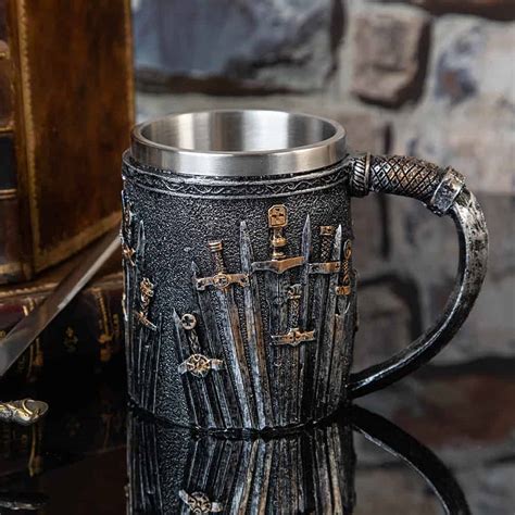 Подаръчна чаша - Мечове | S-gifts.bg