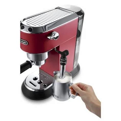 DeLonghi 685 Coffee Machine at Rs 22500/piece | DeLonghi Coffee Machine ...